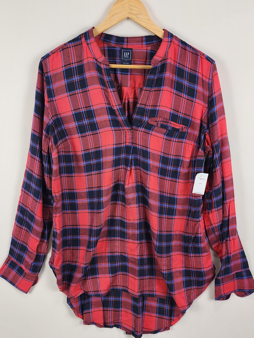 GAP Red and Navy Plaid V-Neck Tunic Maternity Top